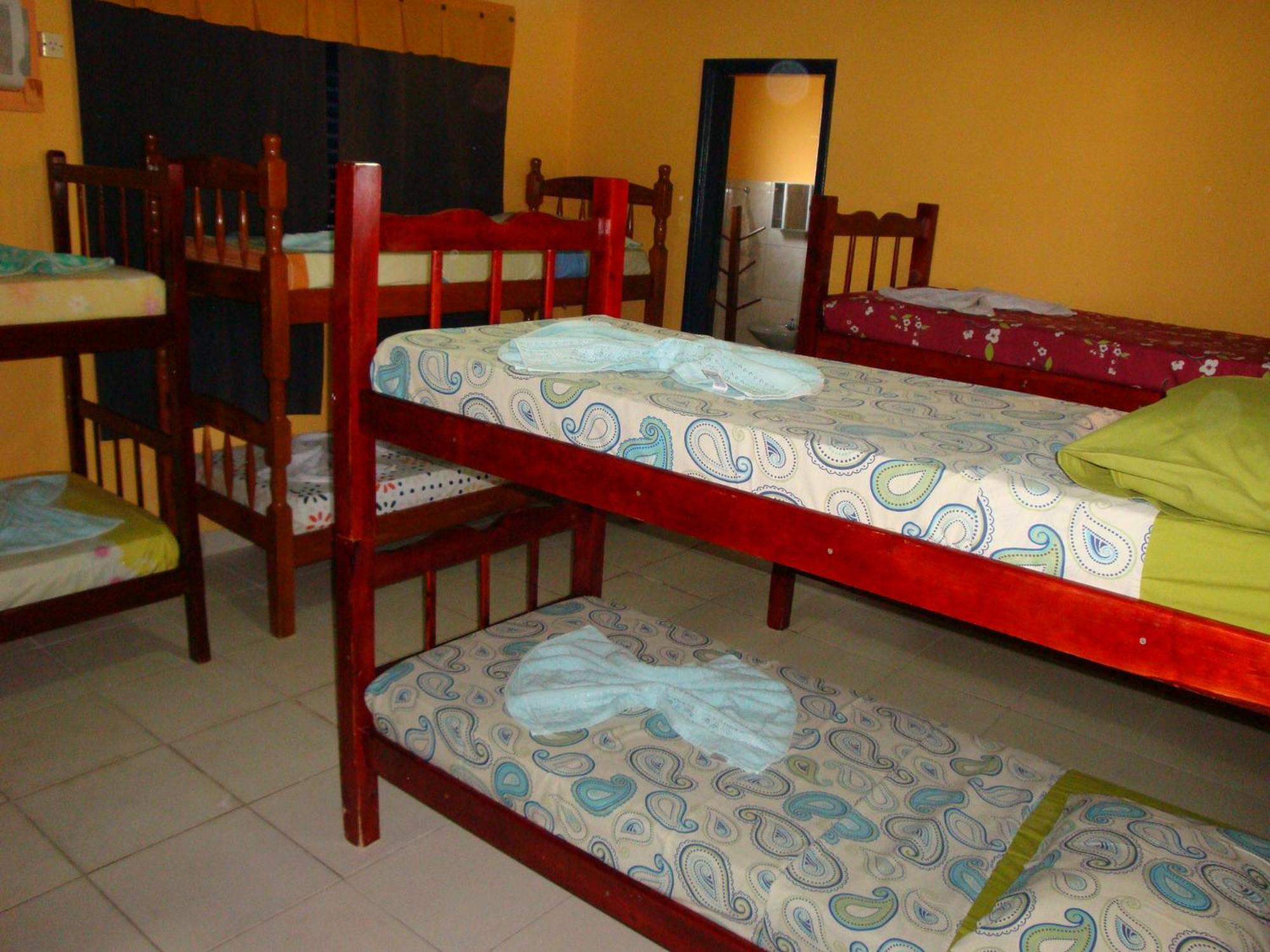 Pousada & Camping Santa Clara Santa Helena (Mato Grosso do Sul) Exterior foto